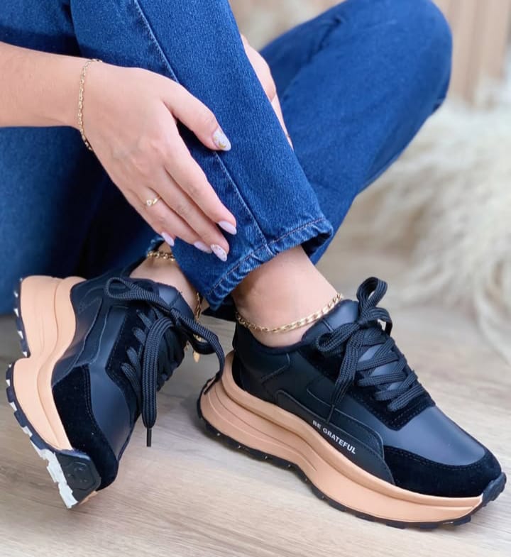 gid://shopify/MediaImage/24692324499550